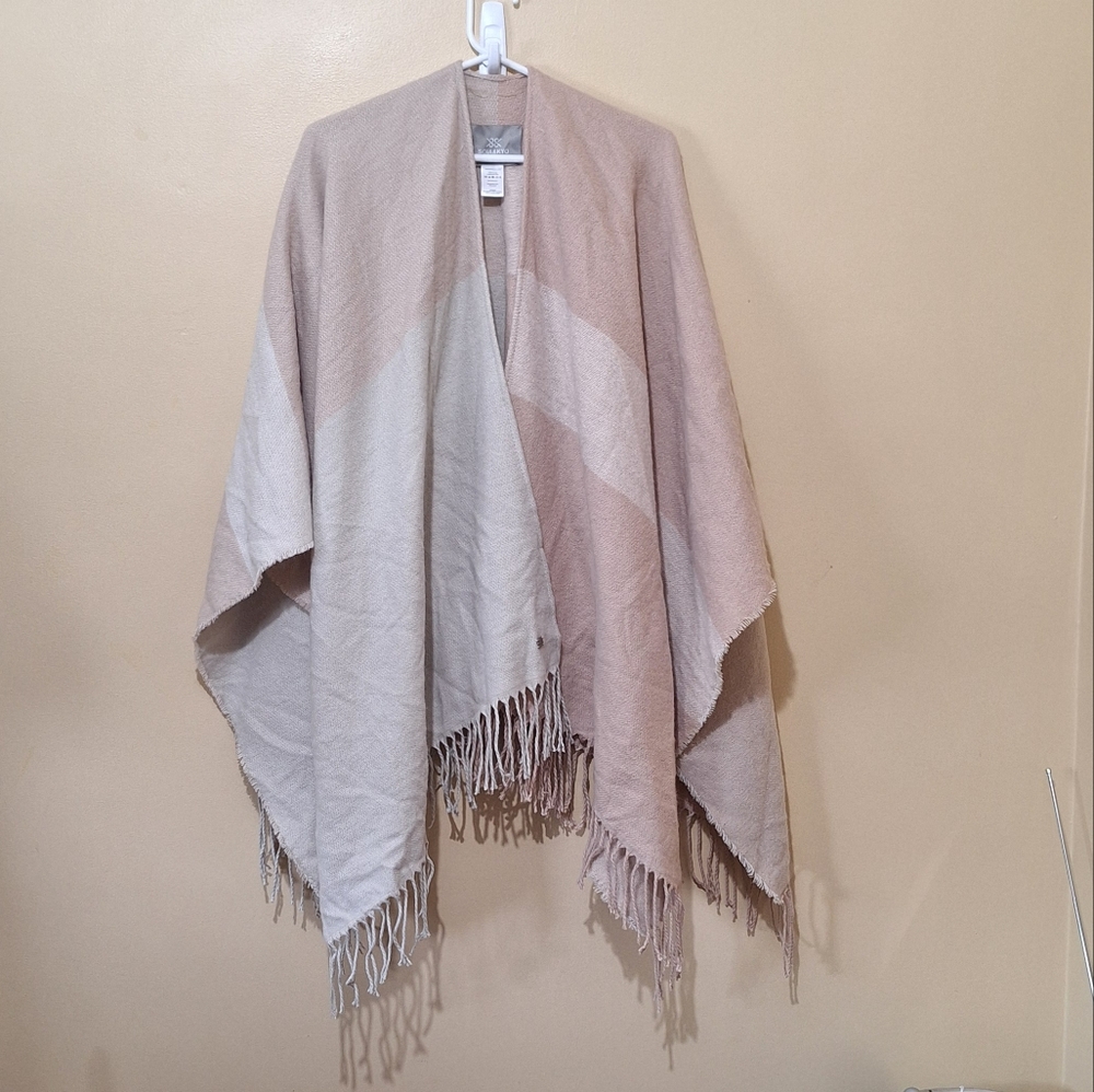 Soia & Kyo Blanket Wrap Poncho